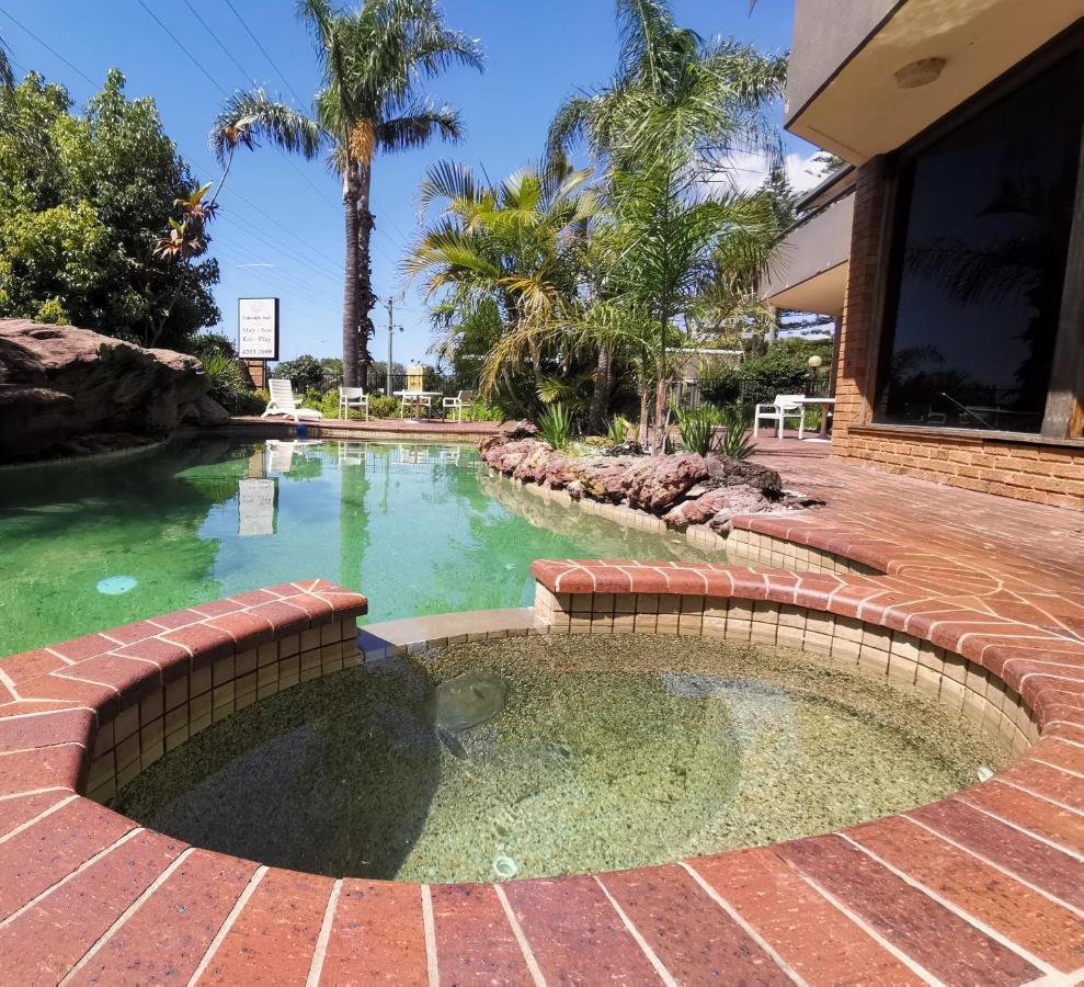 Lakeside Inn Wollongong Primbee Εξωτερικό φωτογραφία