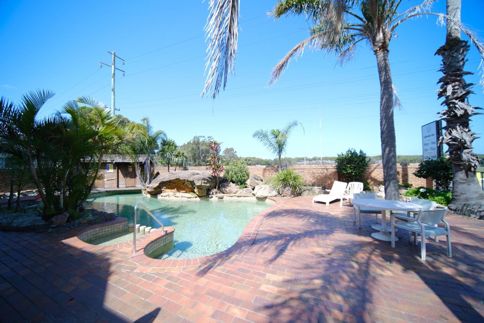 Lakeside Inn Wollongong Primbee Εξωτερικό φωτογραφία