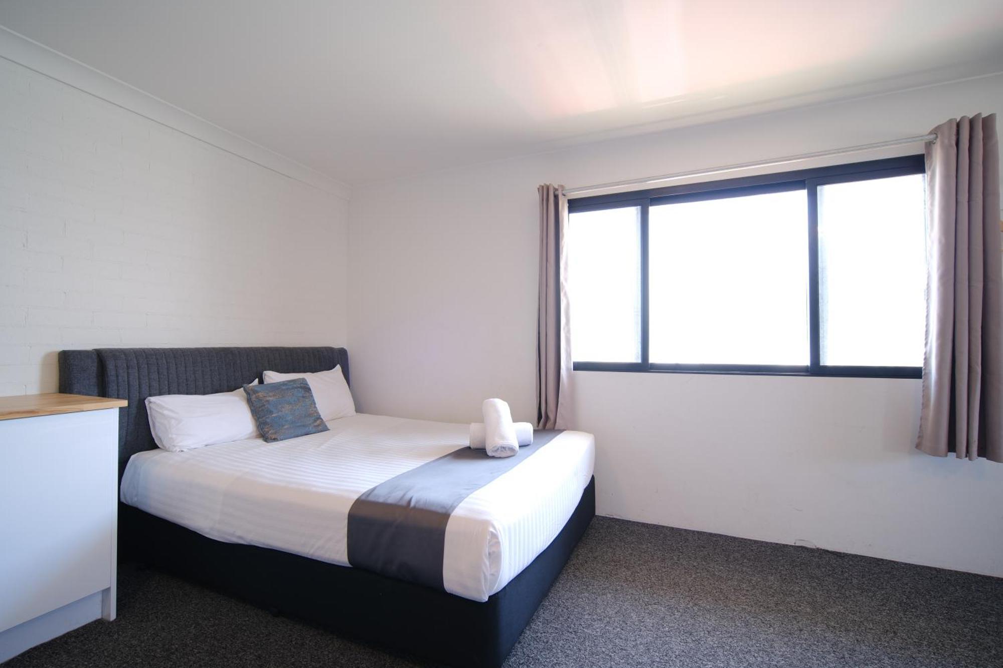 Lakeside Inn Wollongong Primbee Εξωτερικό φωτογραφία