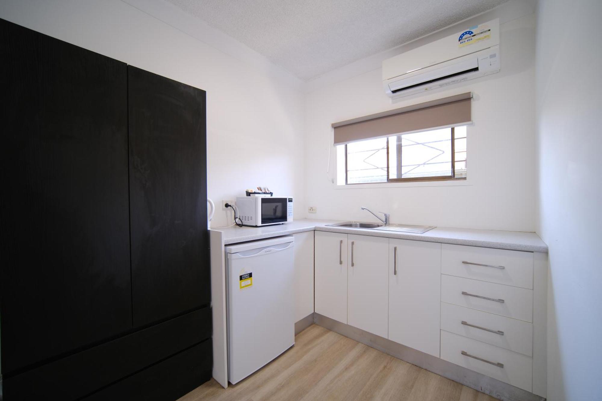 Lakeside Inn Wollongong Primbee Εξωτερικό φωτογραφία