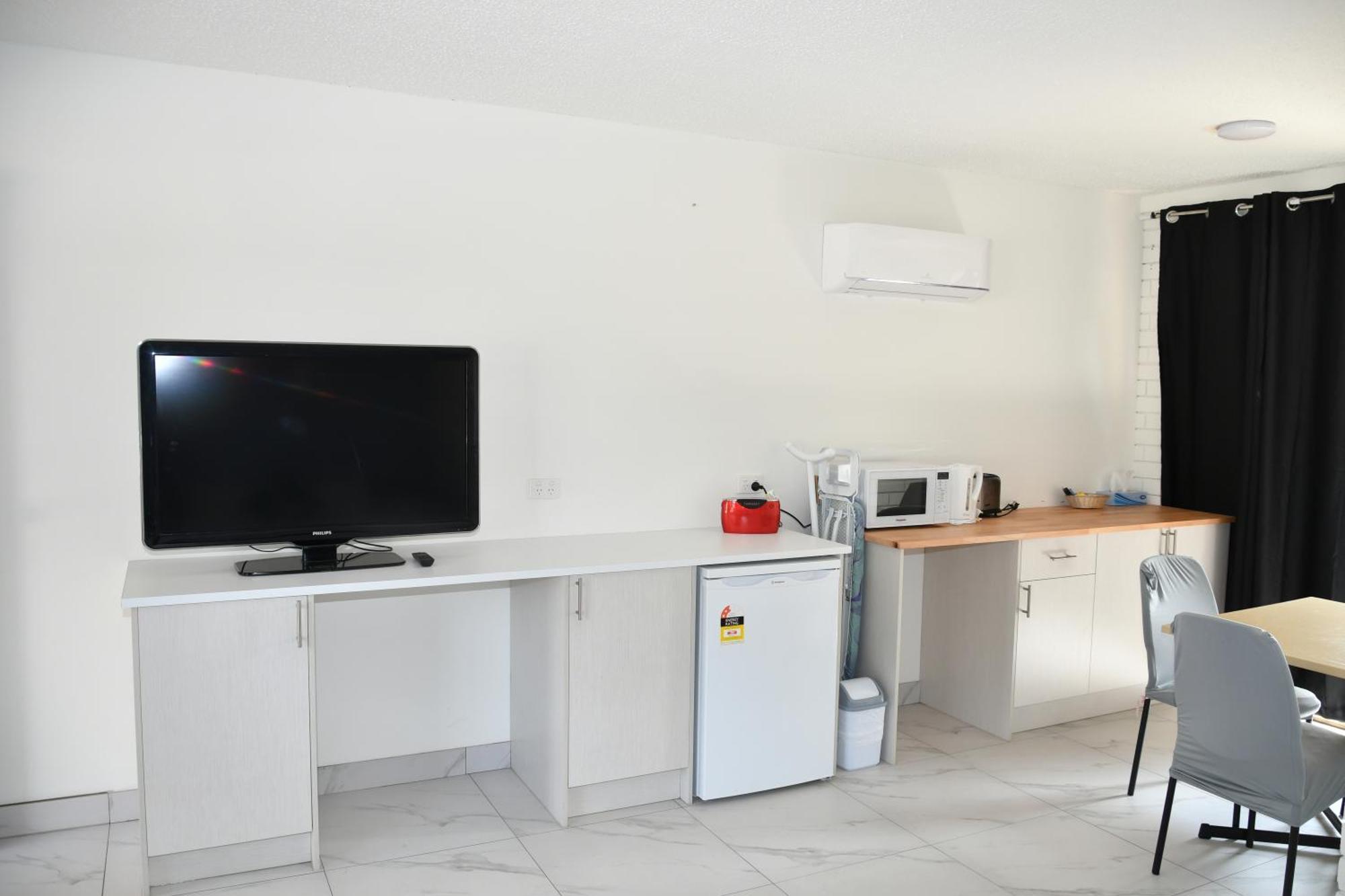 Lakeside Inn Wollongong Primbee Εξωτερικό φωτογραφία
